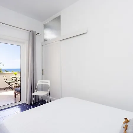Appartement Home2Book Beach Front Sunny Paradise